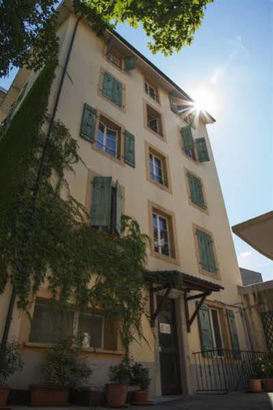 Appart'Hôtel Residence Dizerens Genève Buitenkant foto