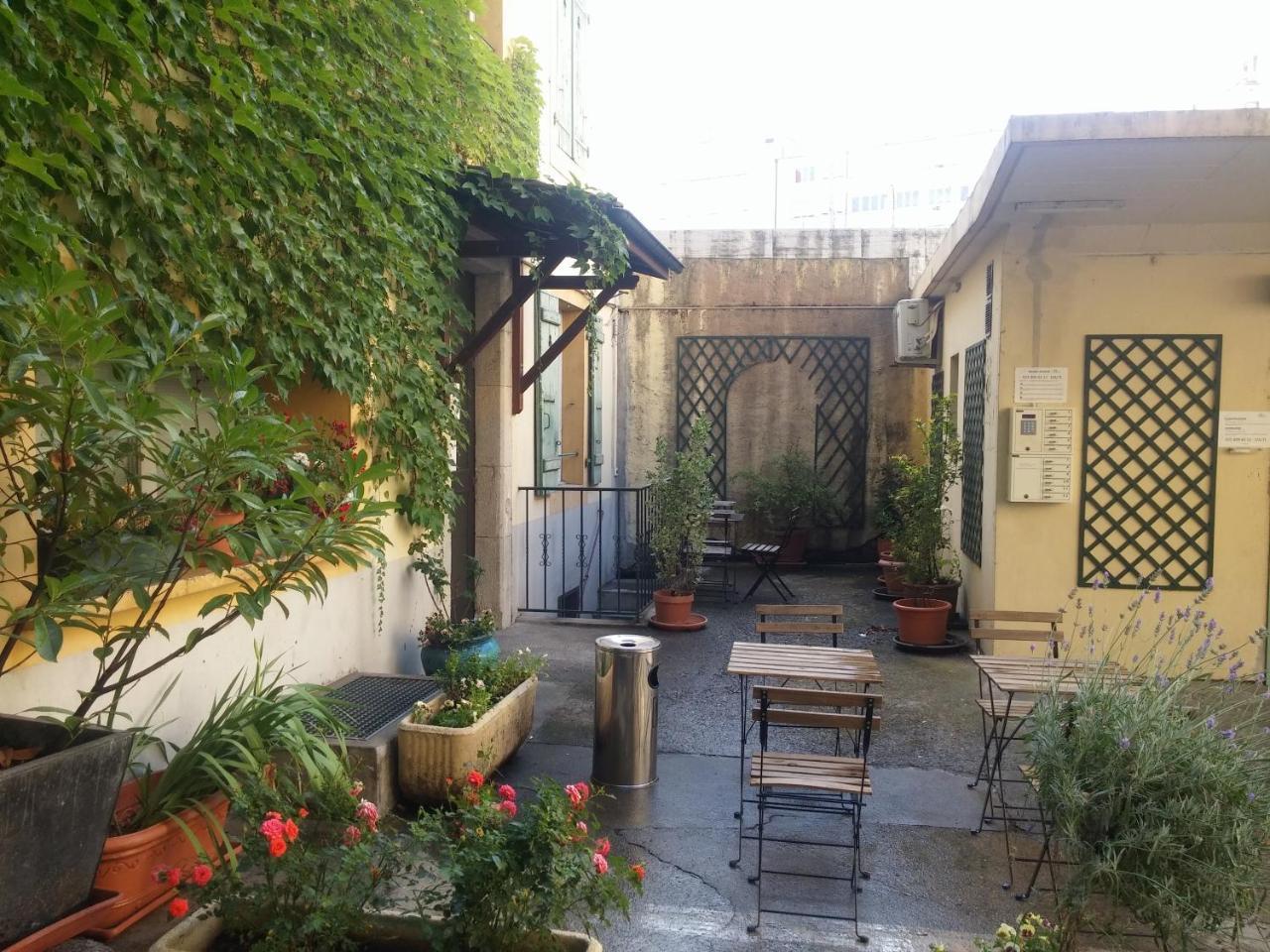 Appart'Hôtel Residence Dizerens Genève Buitenkant foto